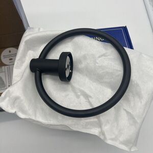 Lawrel Series Mamoloux Bathroom Set Towel Holder Matte Black